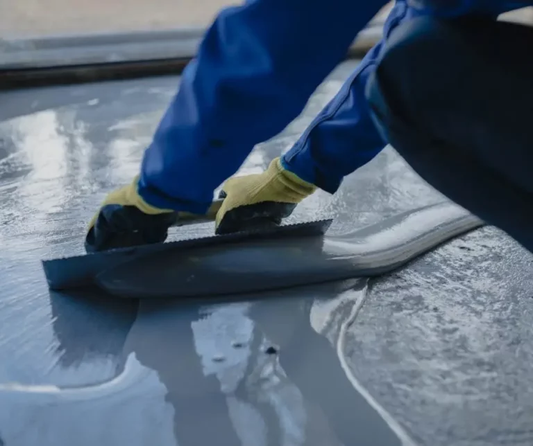 Application couche d'époxy